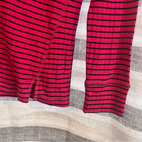 T By Talbots Pink And Navy Stripe‎ Turtle Neck Long Sleeve Size Small - Picture 5 of 8
